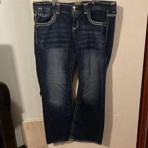 Maurices Boot Cut Jeans Cute!!